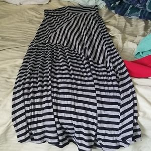 Medium length maxi skirt